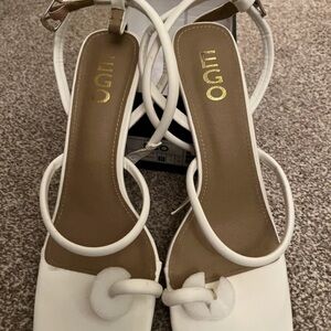 EGO White Women's Heels with Knot Detail